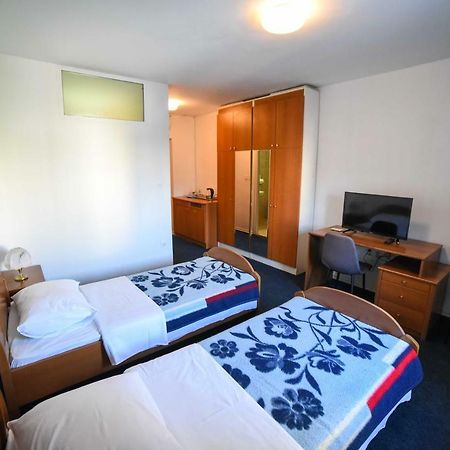 Guest House Duje สปลิท ภายนอก รูปภาพ