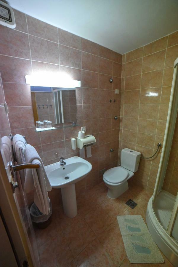 Guest House Duje สปลิท ภายนอก รูปภาพ